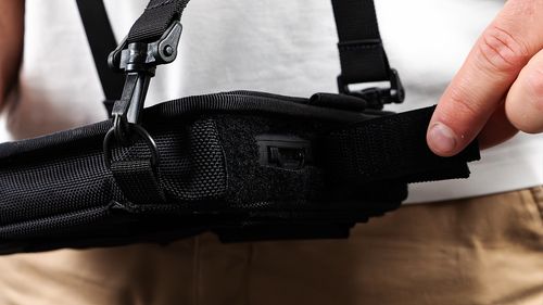 Algiz 8x Carry Case With Neck Strap 3