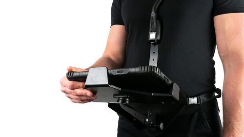 Handheld Algiz Rt10 Shoulder Carrier 3